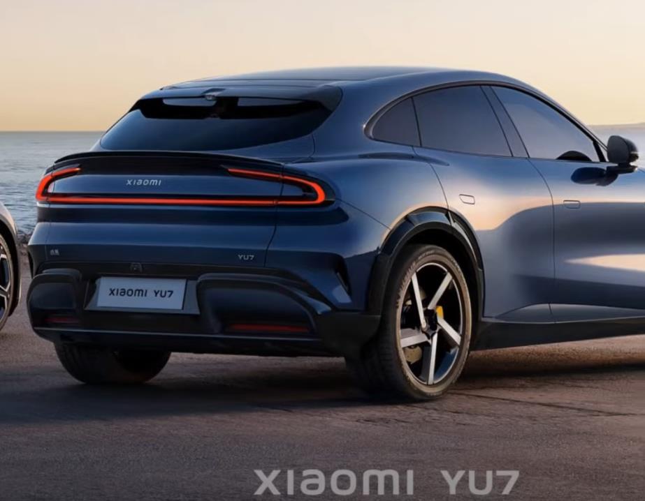 小米工廠AI檢測效率提升十倍 人形機器人五年內大規模上崗